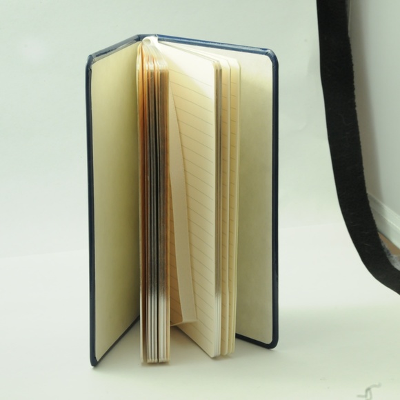 Tiffany & Co. Travel Diary, Passport and CC holder - Picture 5 of 8